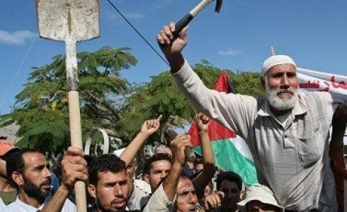 عمال فلسطينيين