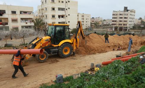 بلدية غزة تشرع بإنشاء شبكة الصرف الصحي بمنطقة الشيخ عجلين