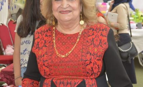 مديرة مدرسة فكتوريا 