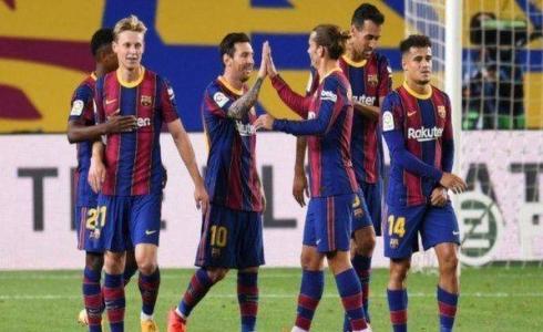 لاعبو فريق برشلونة 