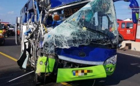 إصابات إثر إنقلاب سيارة قرب عراد