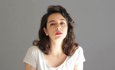 الفنانة سارة عبد الرحمن