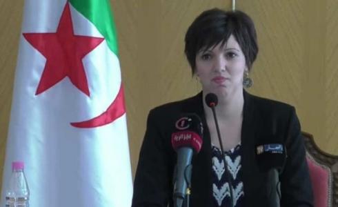 مريم مرداسي وزيرة الثقافة الجزائرية 