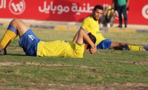 حسرة لاعبي خدمات النصيرات عقب الهدف القاتل