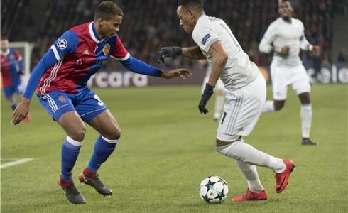 مانشستر يونايتد يسقط أمام بازل