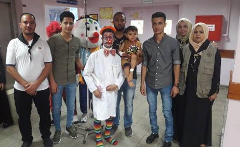 الجبهة الديمقراطية فرع الشيخ رضوان تنظم يوماً ترفيهياً بمستشفى الرنتيسي بغزة   