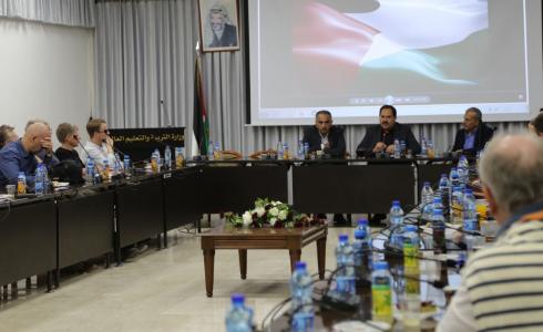 صيدم يبحث مع وفد ألماني توظيف التكنولوجيا في التعليم الفلسطيني