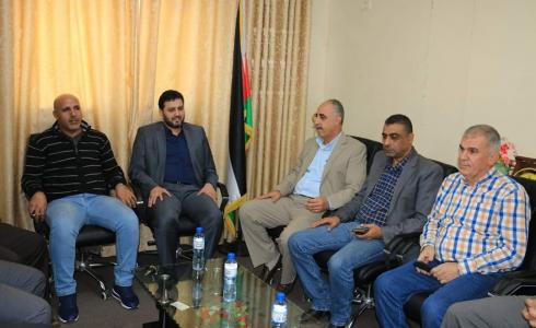 وفد من إذاعة صوت الشعب يزور شركة توزيع الكهرباء في غزة
