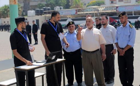 اختبارات الطلبة المتقدمين لكلية الرباط.