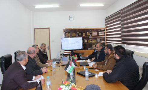 خلال لقاء وفد الوزارة بوفد لجنة التقييم