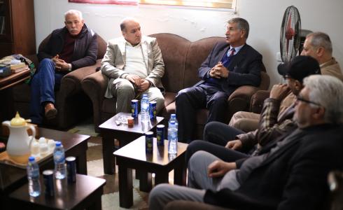 الجبهة الديمقراطية تلتقي بالقيادة العامة