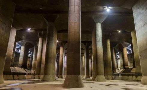 كاتدرائية تحت الأرض