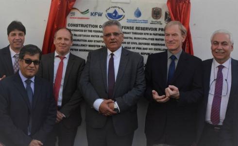 مصلحة مياه بلديات الساحل تفتتح خزان الدفاع المدني بمدينة غزة