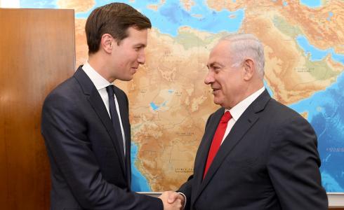 بنيامين نتنياهو مع جاريد كوشنر مستشار وصهر الرئيس الأمريكي