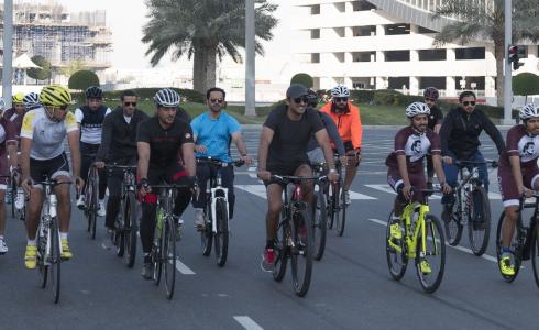 الشيخ تميم يشارك في اليوم الرياضي لقطر