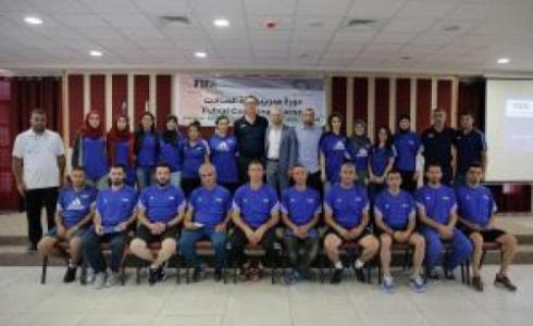 اتحاد كرة القدم يفتتح دورة مدربي كرة الصالات بالتعاون مع الفيفا
