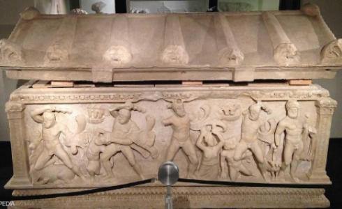 تابوت أثري نادرا إلى تركيا