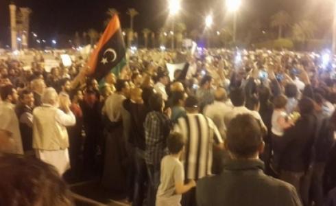  المتظاهرين في العاصمة طرابلس