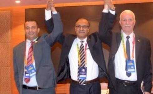 امجد عزيز وسط فلفل ومطر