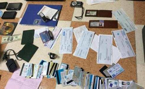 المعدات التي ضبطت