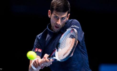 جوكوفيتش يكافح لاستعادة مستواه