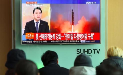 كوريا الشمالية تطلق صاروخا باليستيا