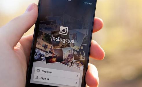 تطبيق التواصل انستغرام - هاتف آيفون 