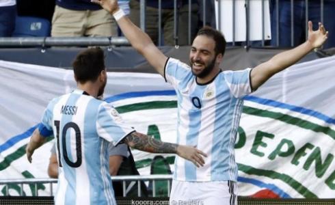 هيجوين و ميسي