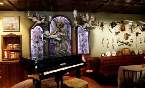 ردهة فندق بانكسي في بيت لحم