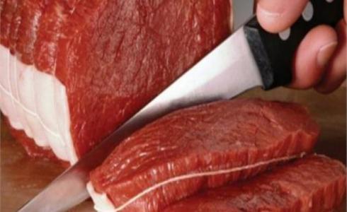 توزيع لحوم أضاحي تركية على ألف أسرة في غزة