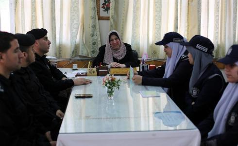 الشرطة النسائية تُطلق حملة توعوية لطالبات الثانوية