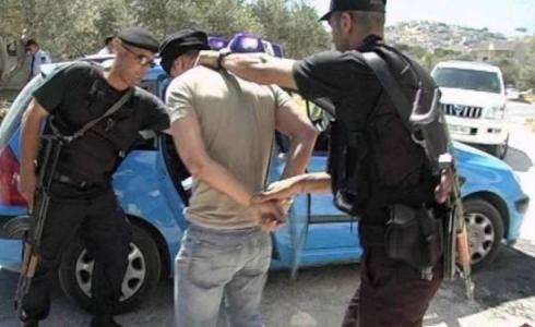 القبض على شخصين متهمين بترويج عملة مزيفة بالخليل