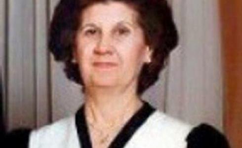 انيسه مخلوف