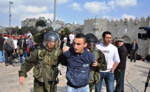 الاحتلال يعتقل فلسطينيا بالقدس