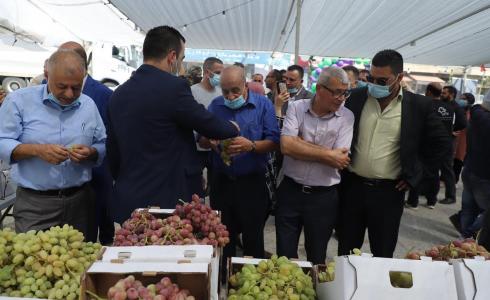 افتتاح سوق العنب والمنتجات النسوية في بيت لحم