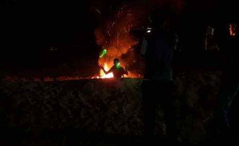 جانب من المواجهات الليلية التي تجري يوميا على حدود غزة