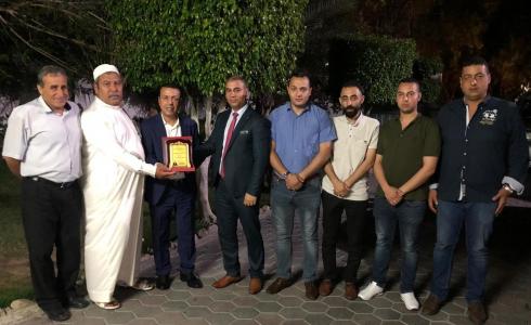 نادي الزيتون في غزة يكرم رئيس الاتحاد الفلسطيني