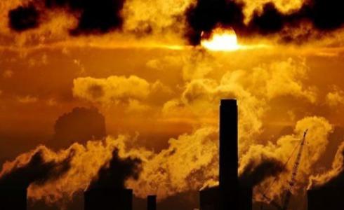 تحذيرات من "كارثة" تزحف إلى 3 دول عربية