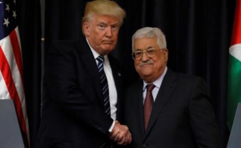 ترمب (يسار) أثناء لقائه بالرئيس عباس في بيت لحم الشهر الماضي