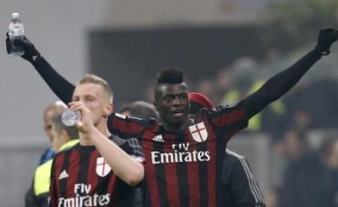 لاعبي ميلان