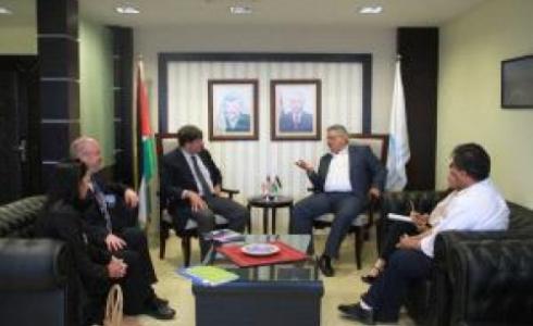 غنيم يبحث مع الوكالة الأميركية للتنمية