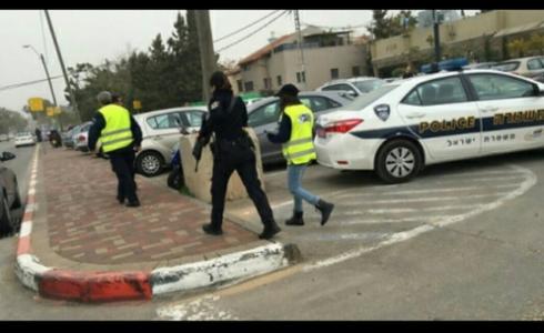 إنتشار أفراد الشرطة الإسرائيلية في تل أبيب