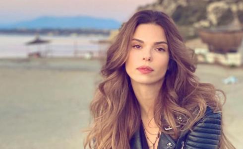 فنانة تركية - عدم الانجاب