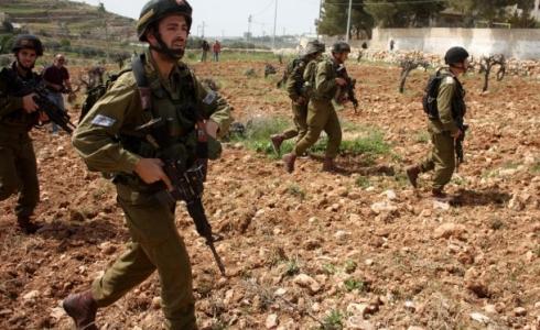 قوات الاحتلال تصادر اراضي المواطنين بالضفة الغربية "ارشيف"