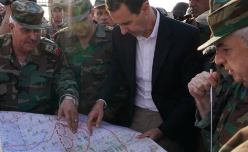 بشار الأسد مع جنود سوريين