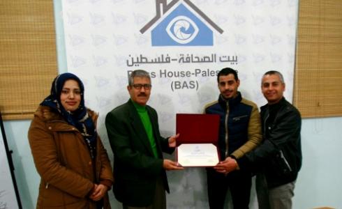 جامعة الأزهر تكرم وكالة سوا الاخبارية
