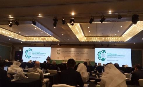 من داخل المؤتمر الأول لتفعيل التبادل التجاري للطاقة