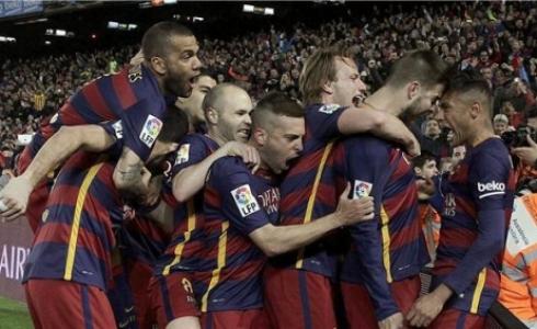 لاعبي برشلونة