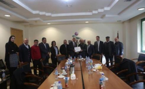 مراسيم تسلم أمانة سر المجلس