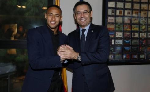 المهاجم البرازيلي نيمار 